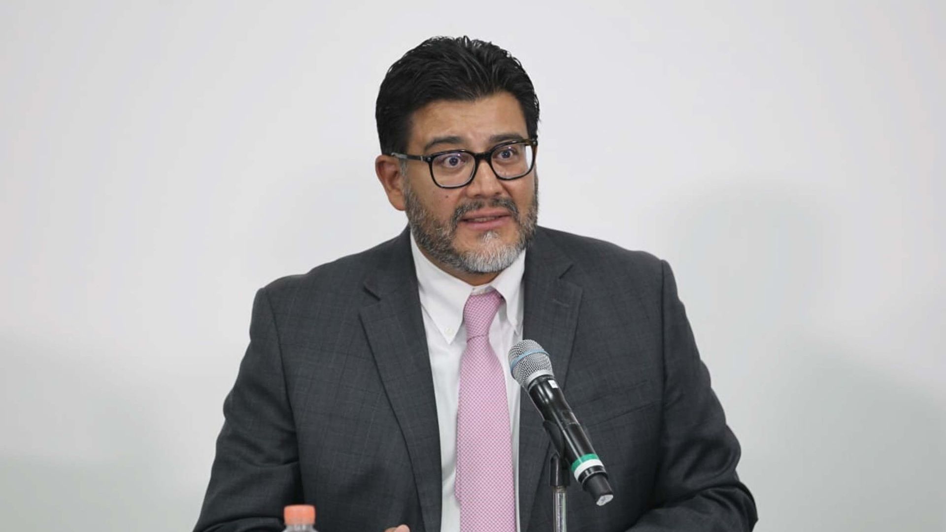 Reyes Rodríguez Mondragón en un evento en el INE en mayo de 2022.
