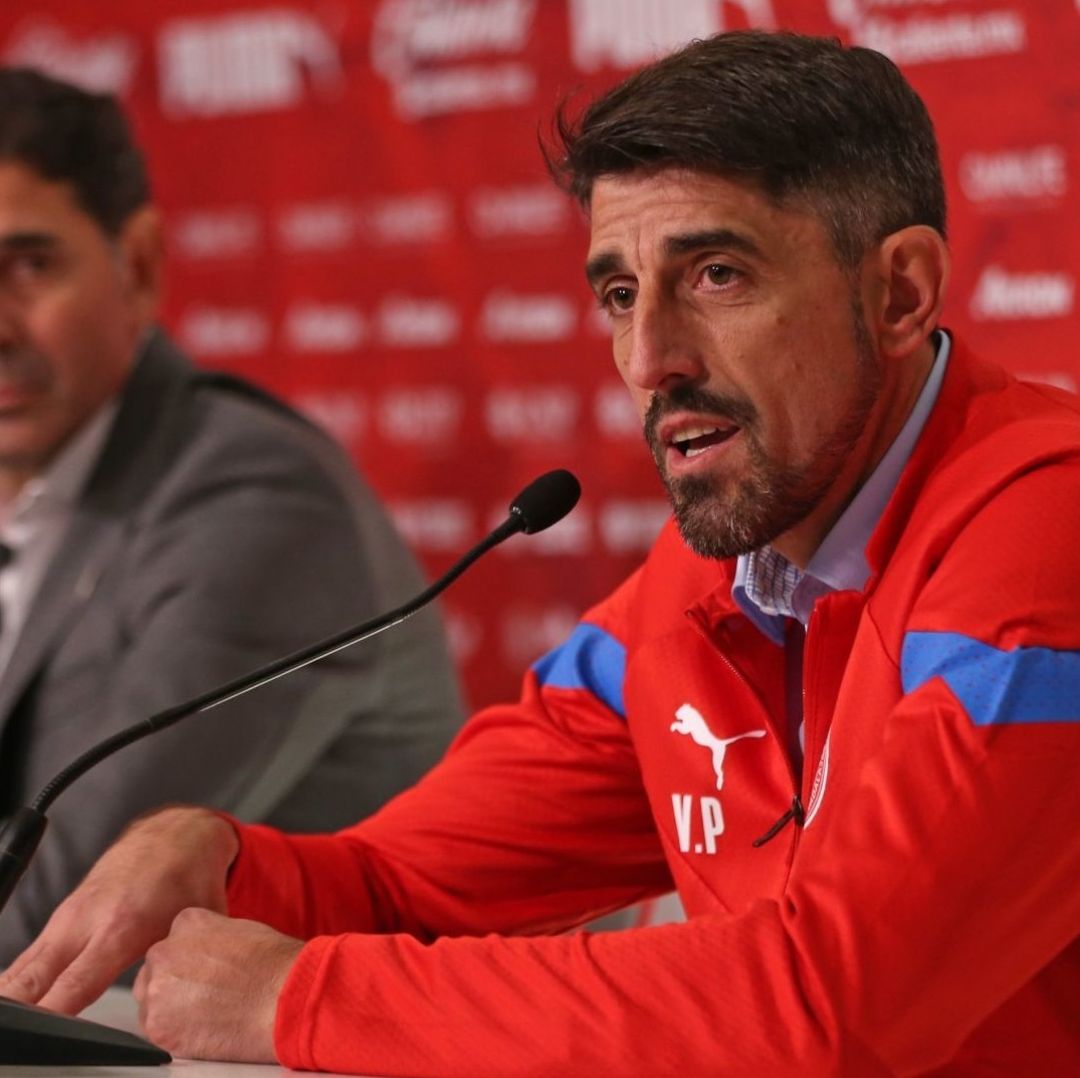 Pauno tuvo que lidiar con varios problemas extra cancha en Chivas. Foto: Cuartoscuro