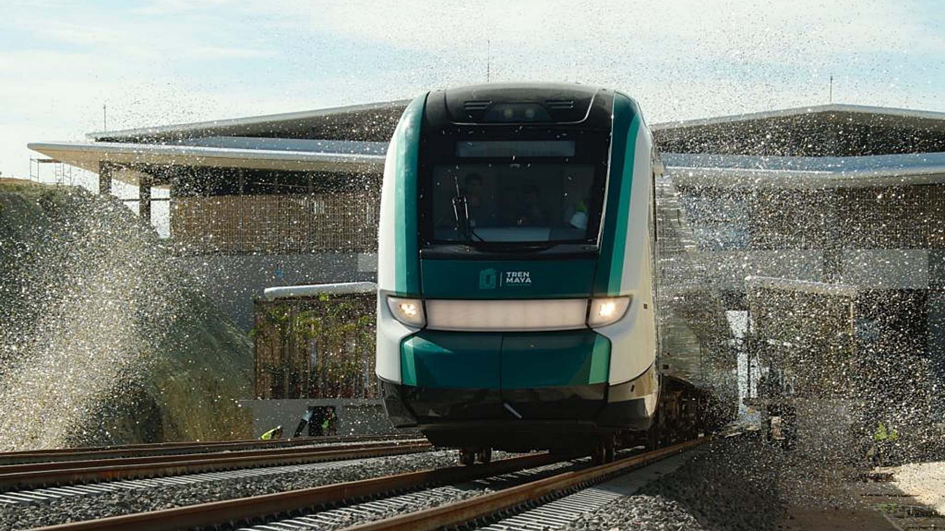 AMLO Realiza Primer Viaje a Bordo del Tren Maya