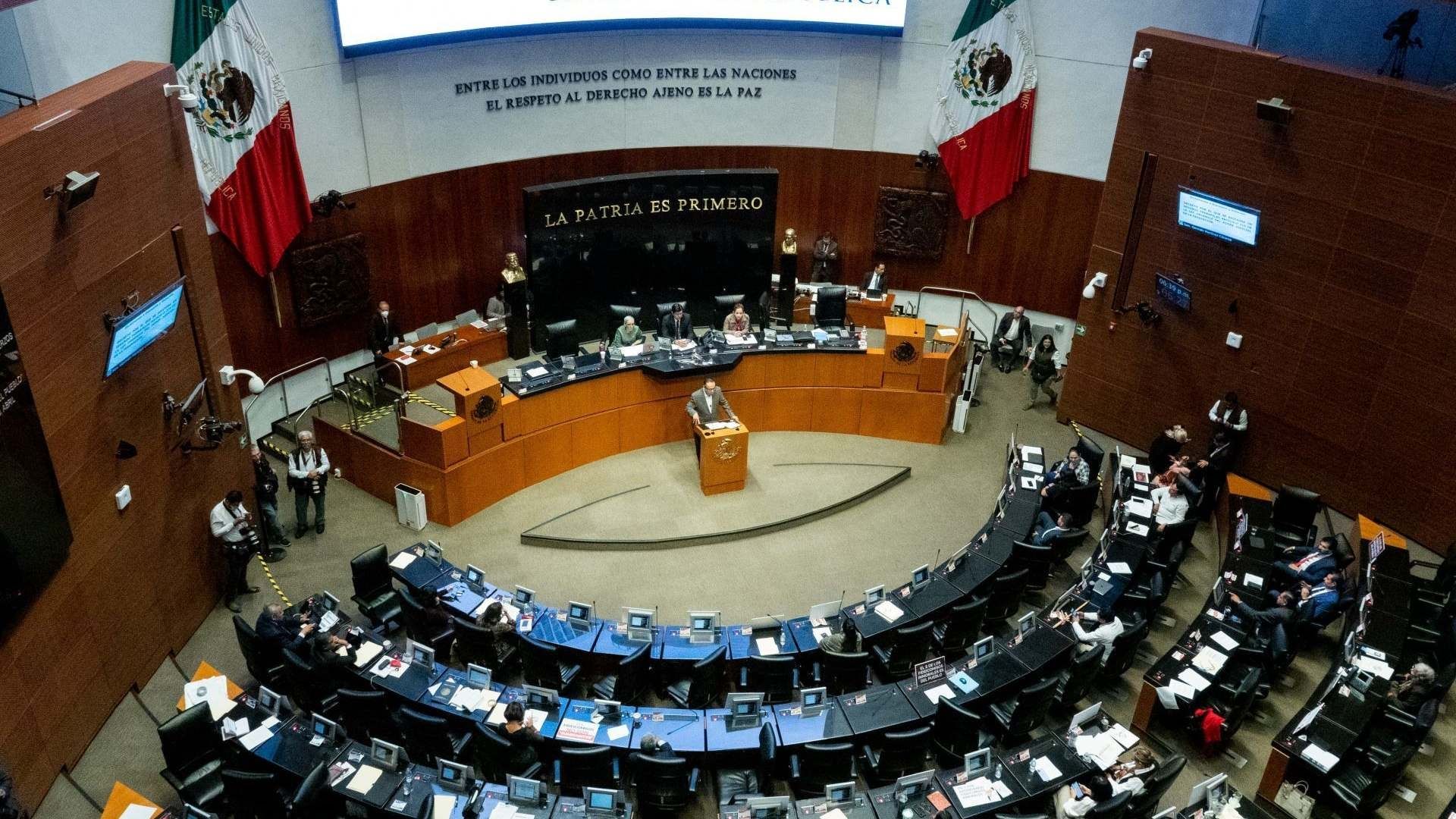 Sesión en el Senado de la República