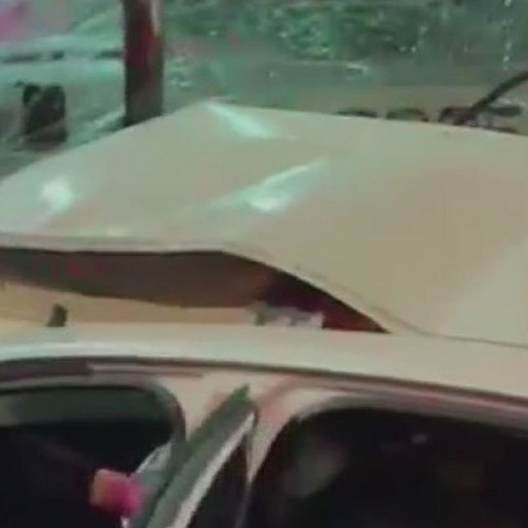 Choque de Metrobús y auto en Xola, CDMX