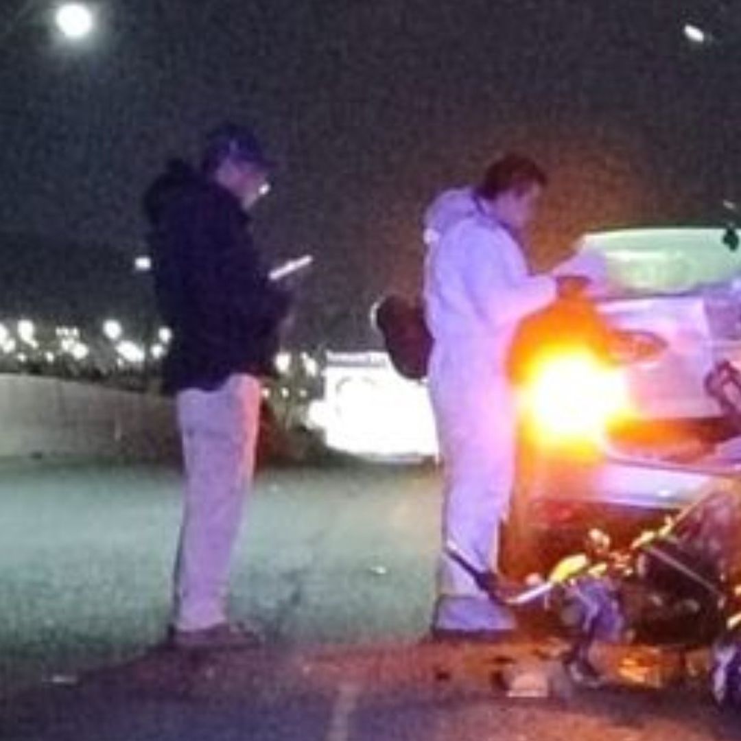 Automovilista Intenta Evadir Alcoholímetro y Mata a Motociclista