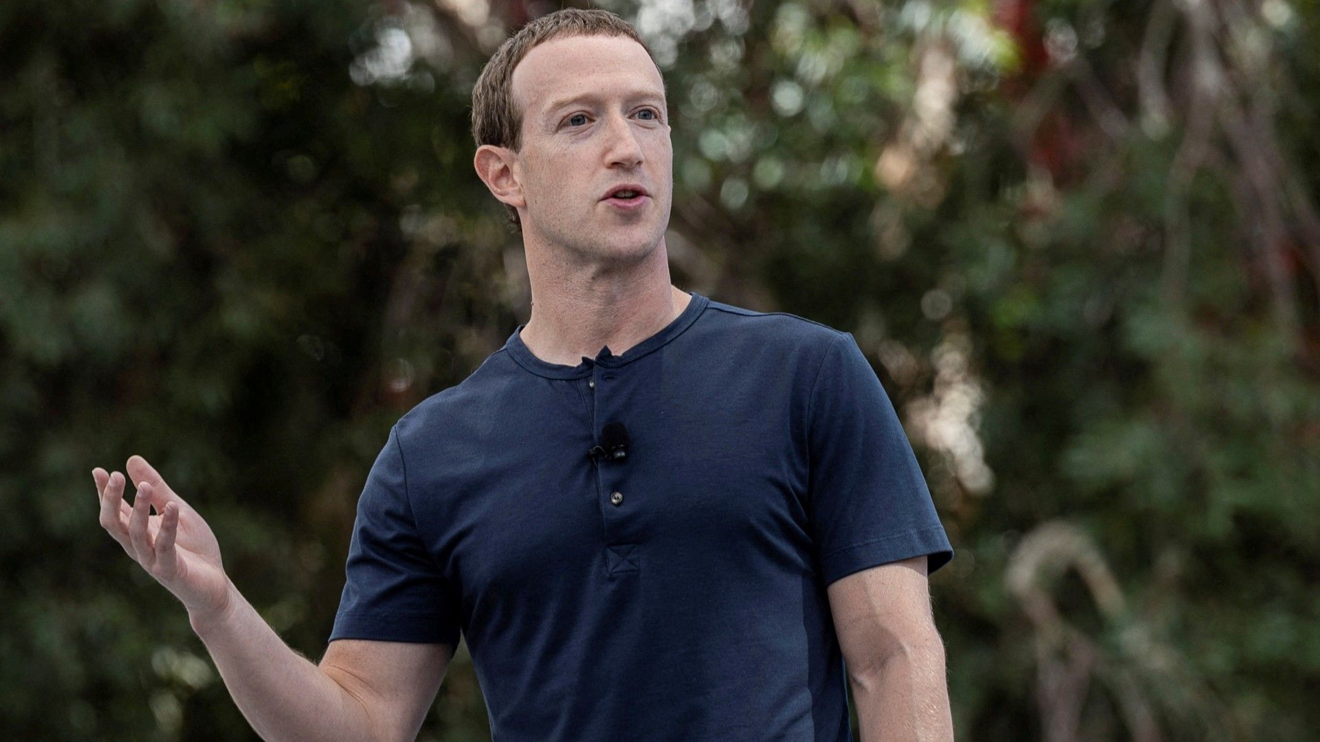 Mark Zuckerberg construye mansión con búnker en Hawái