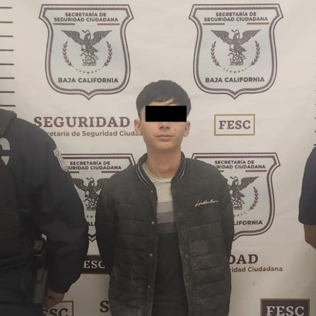 Detienen a Dos Sujetos por Atacar a Balazos Agentes Estatales en Ensenada