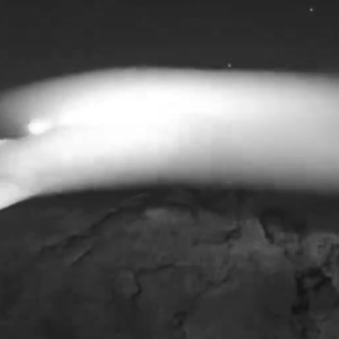 Video | Sorprende 'Corona' de Nubes en el Volcán Popocatépetl