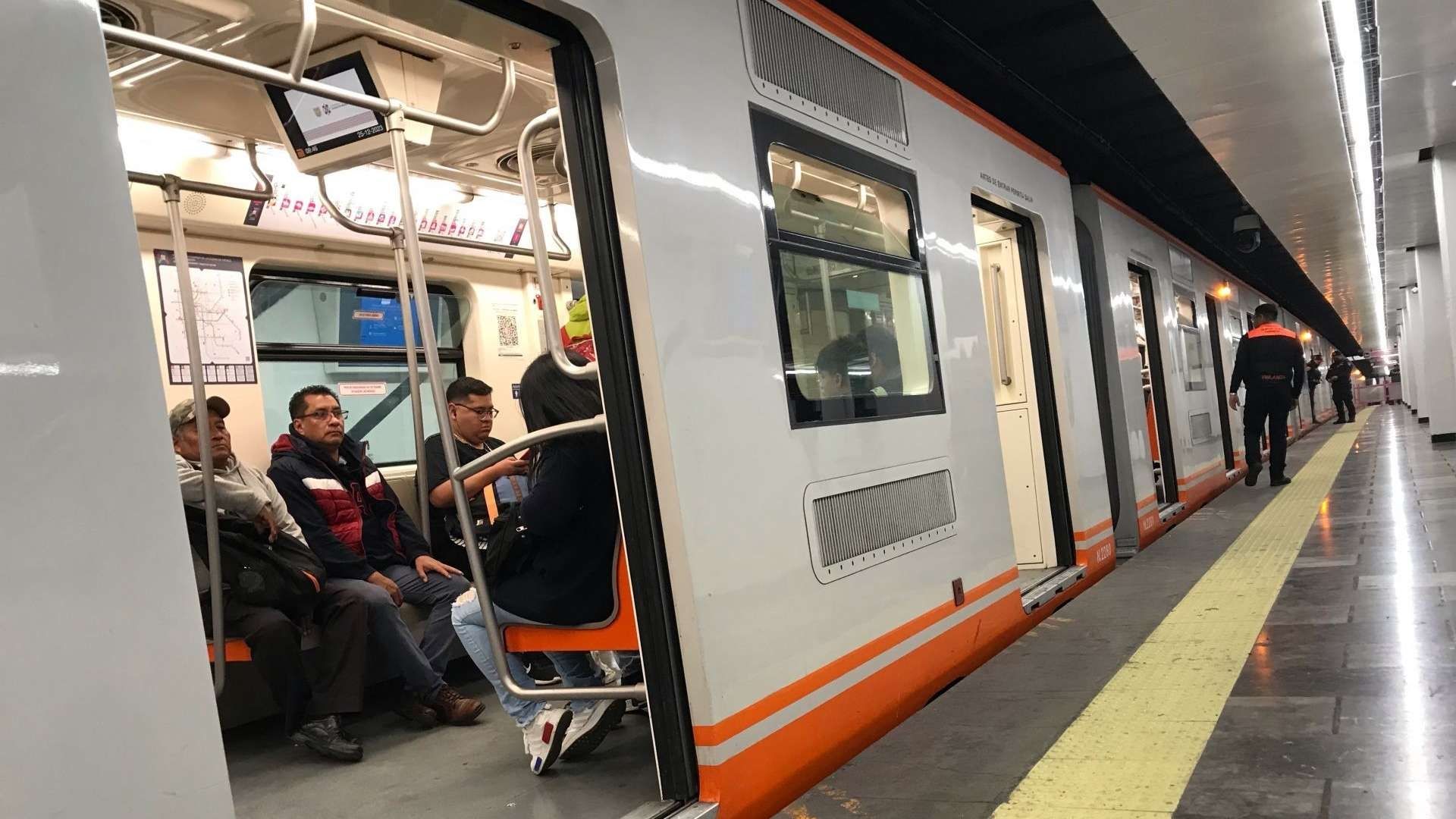 El Metro CDMX modificará los horarios del servicio por Año Nuevo, el 31 de diciembre de 2023 y el 1 de enero de 2024