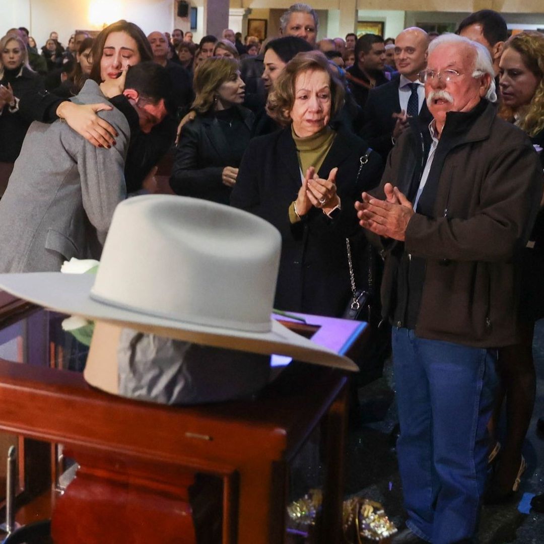 las cenizas de Guadiana Tijerina fueron depositadas en una vitrina