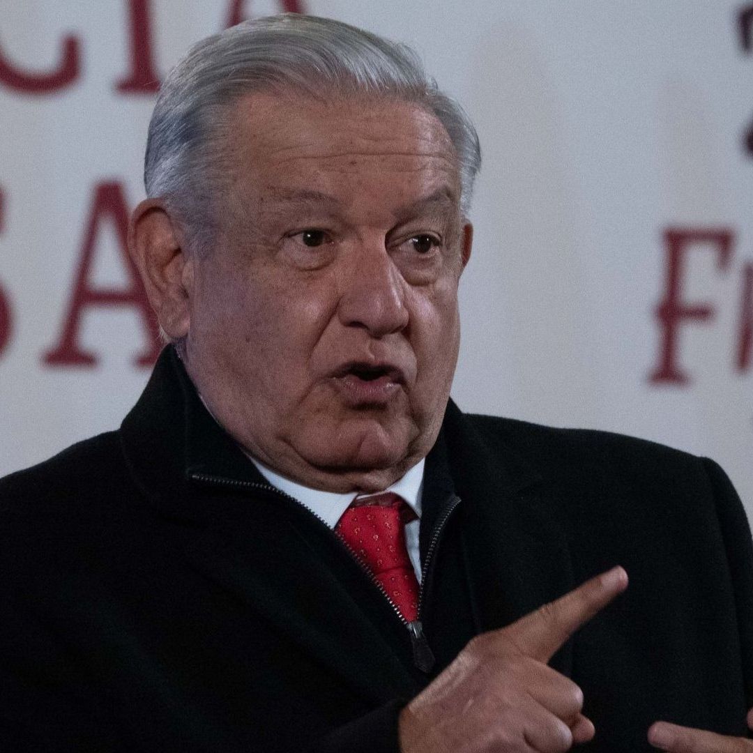 AMLO anuncia adelanto de pago de pensiones en 2024.