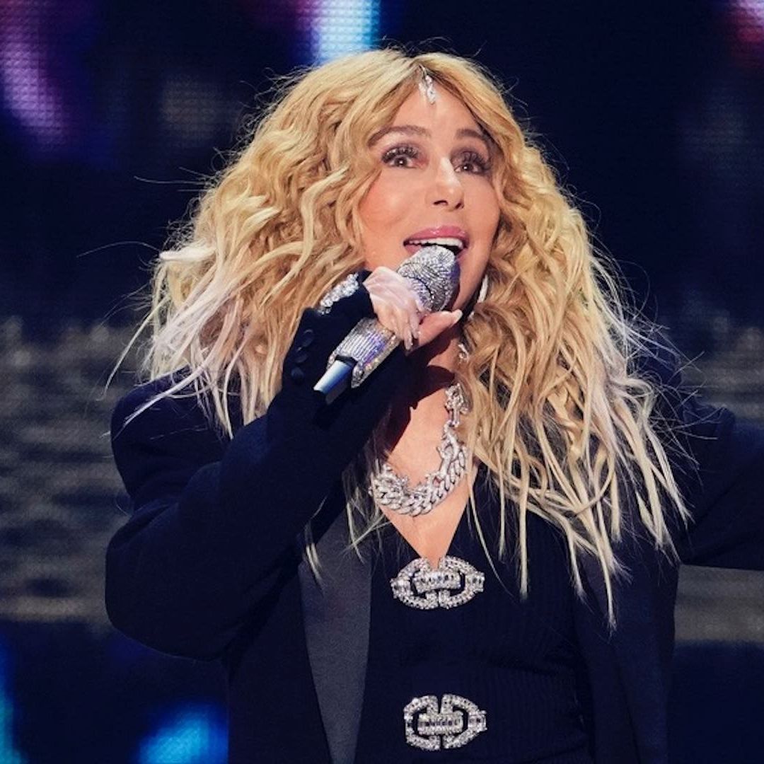 Cher pide la custodio de su hijo Elijah