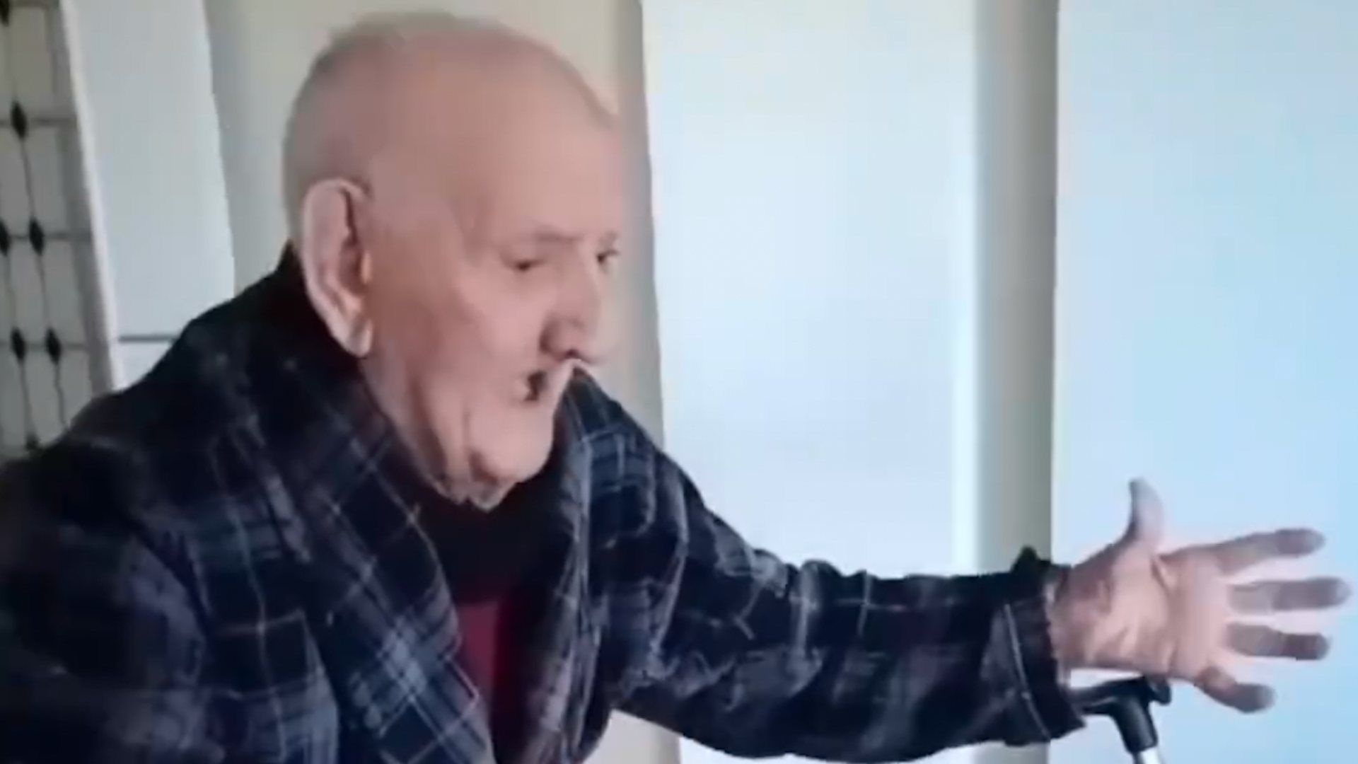 El emocionante reencuentro ha conmovido a miles de personas alrededor de todo el mundo