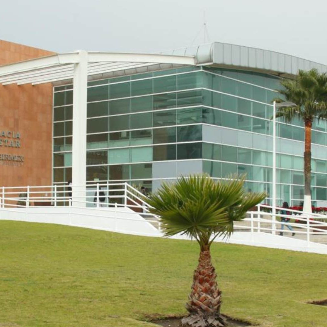 Fachada de la Megafarmacia ubicada en Huehuetoca, Edomex.
