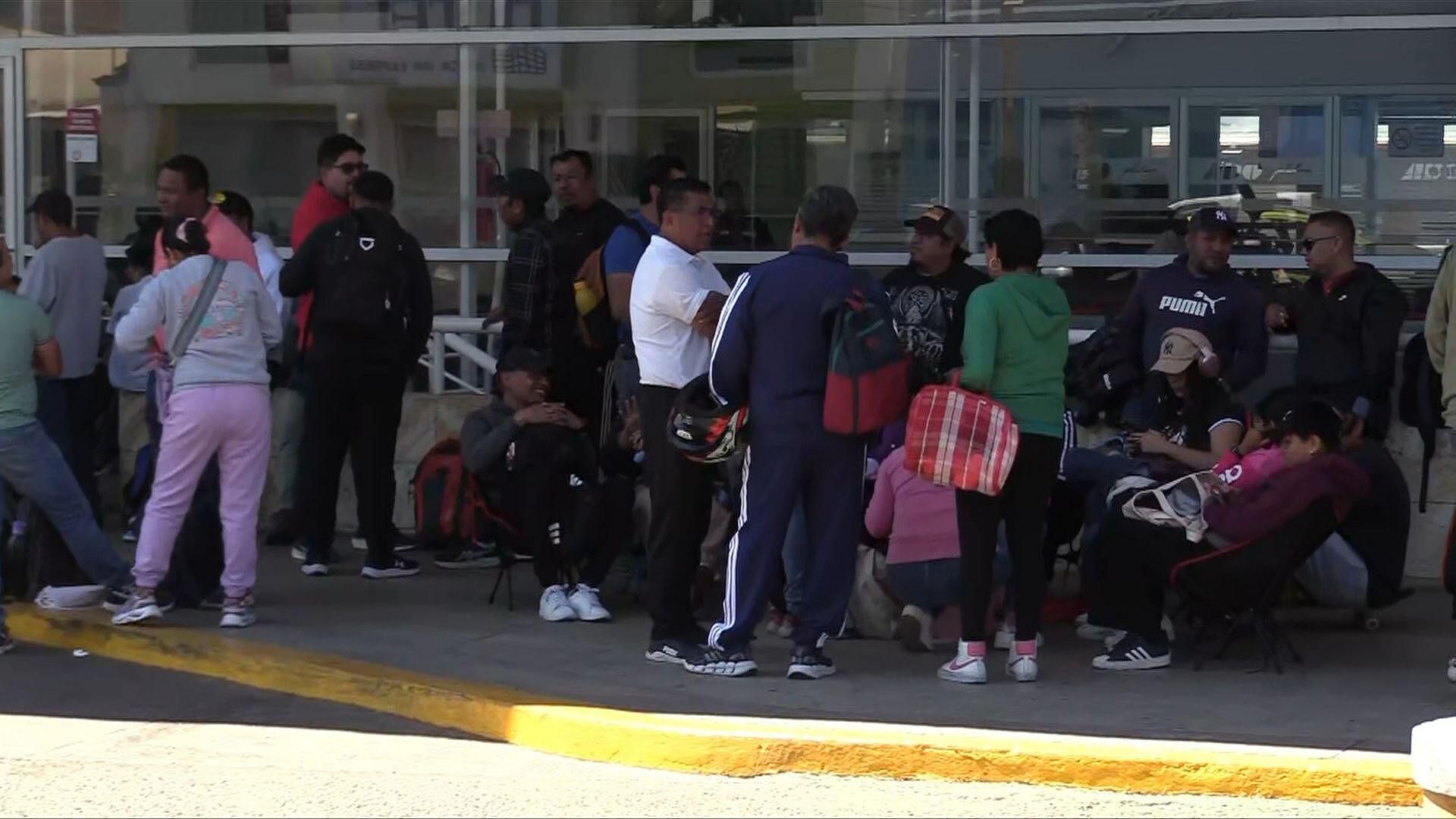 Maestros de la CNTE Realizan Plantón y Paro de 48 Horas en Oaxaca