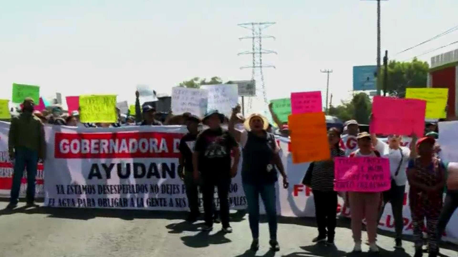 Bloquean la Carretera Lechería-Texcoco por Falta de Agua | FORO Tv