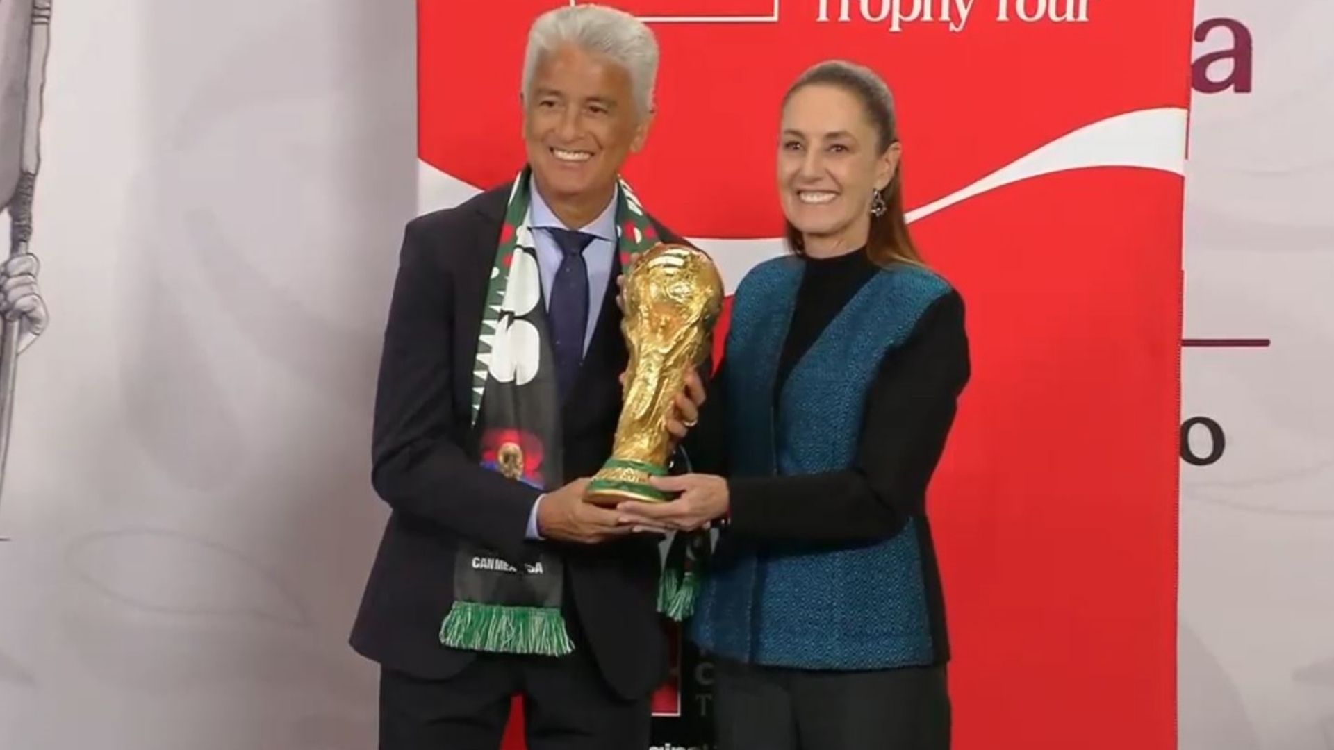 Sheinbaum y Bebeto con la Copa del Mundial 2026