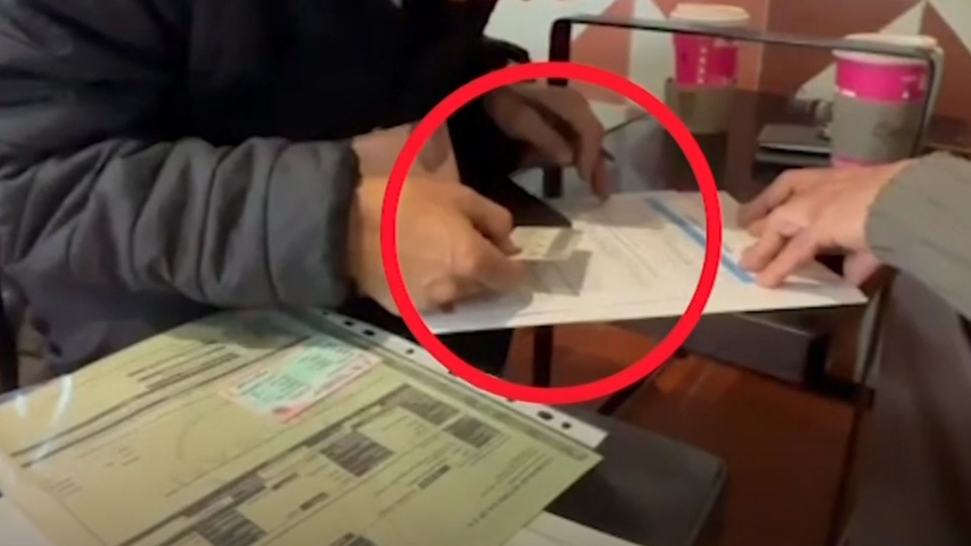 Le Roban su Identidad y lo Acusan de un Delito Grave; Familia Exige Detener a los Responsables