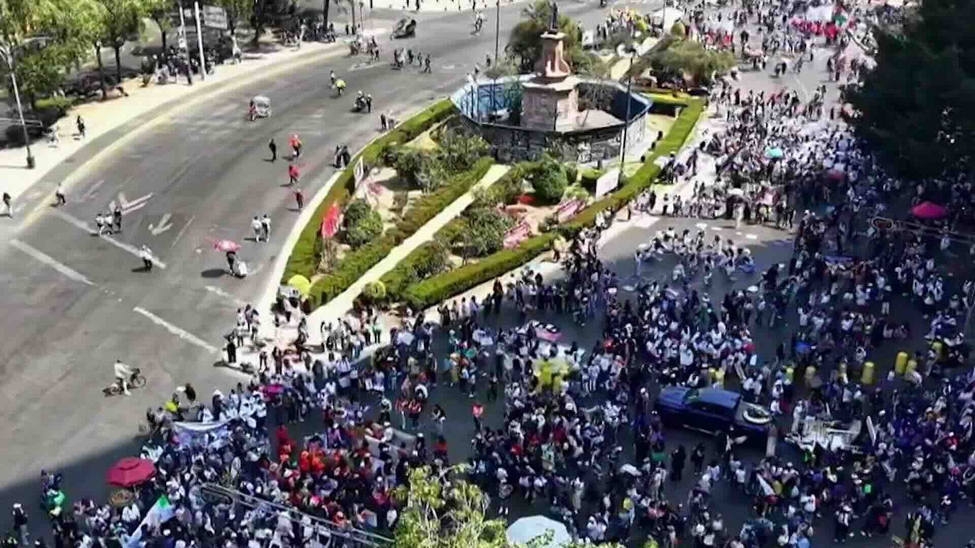 Así se Ve desde el Aire la Marcha del 8M en la CDMX | N+ FORO tv En Vivo