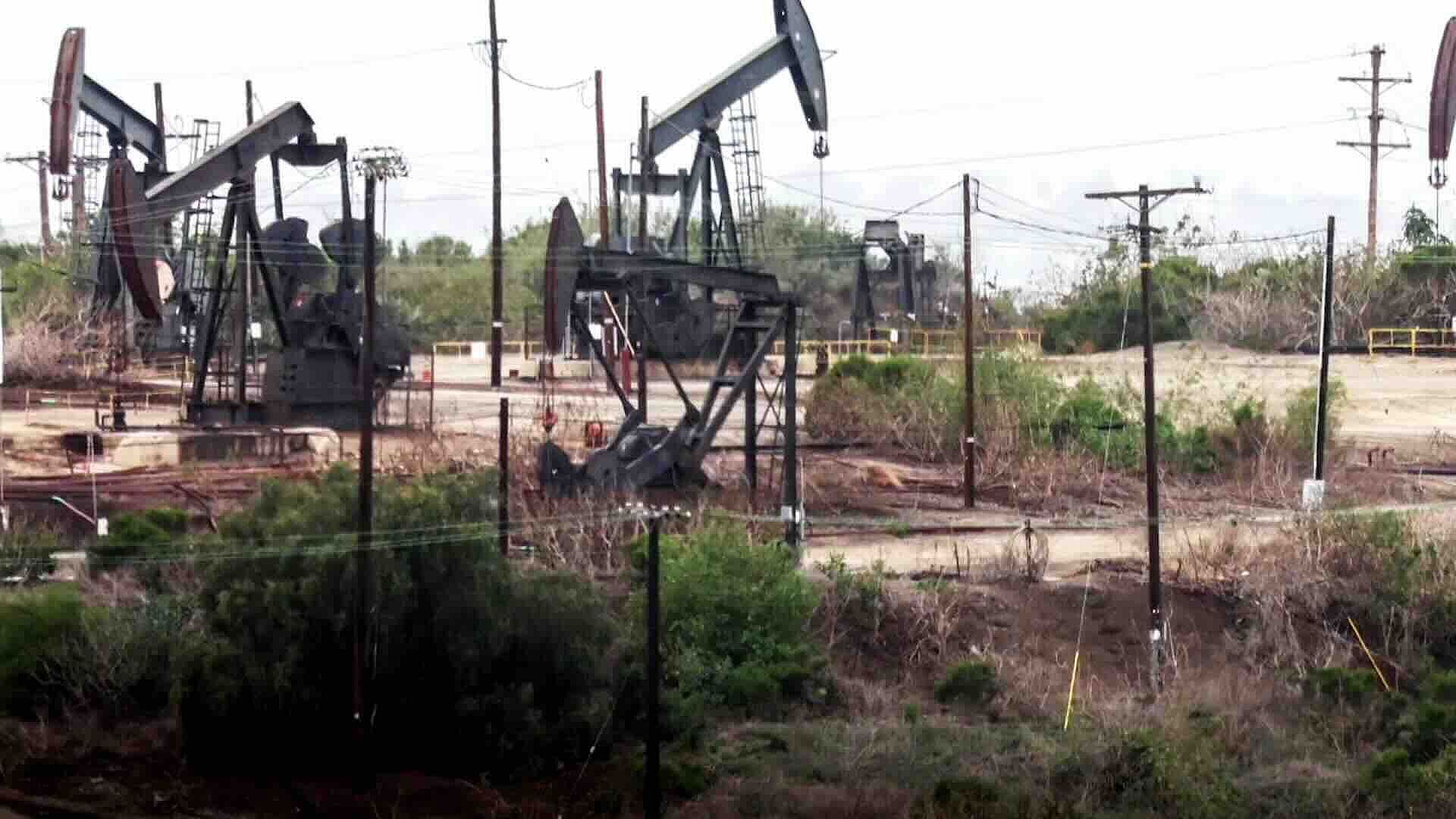 Precio del Petróleo Supera los 100 Dólares por Conflicto en Medio ...