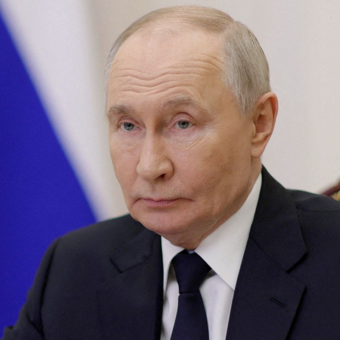 Putin Felicita a Nuevo Líder Supremo de Irán y Ofrece Apoyo "Inquebrantable" de Rusia.
