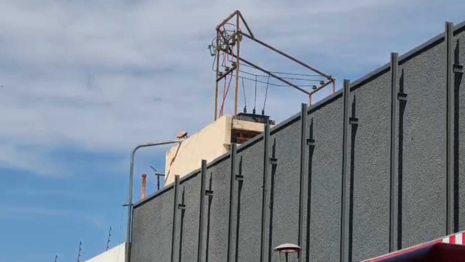 Explota Transformador de Energía Eléctrica en el Centro de Hermosillo; No Reportan Lesionados