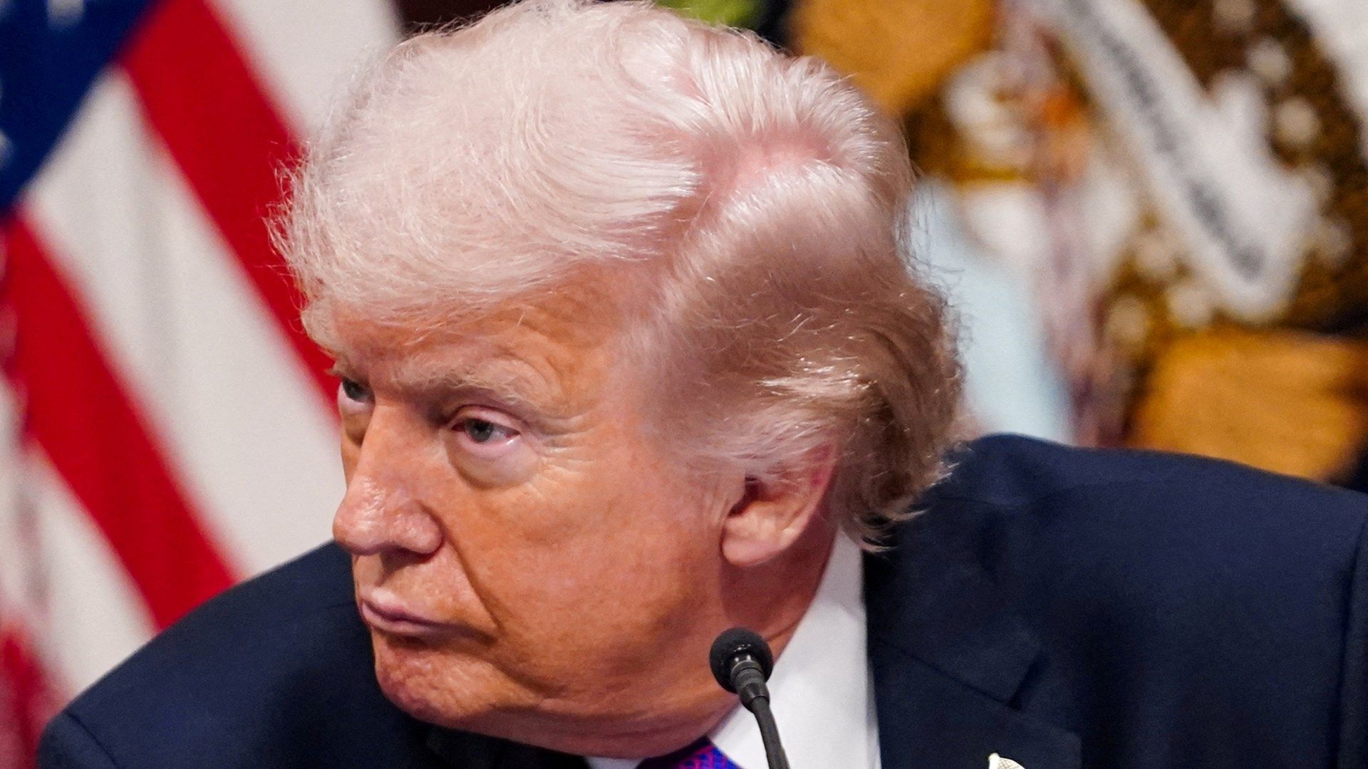 Publican Nuevos Documentos sobre Epstein Que Acusan a Donald Trump