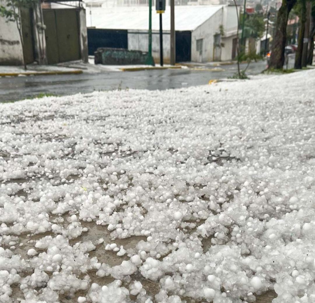 Reporte de Lluvias y Granizo en CDMX Hoy en Tiempo Real: Alcaldías Afectadas y Estaciones del Metro con Servicio Lento