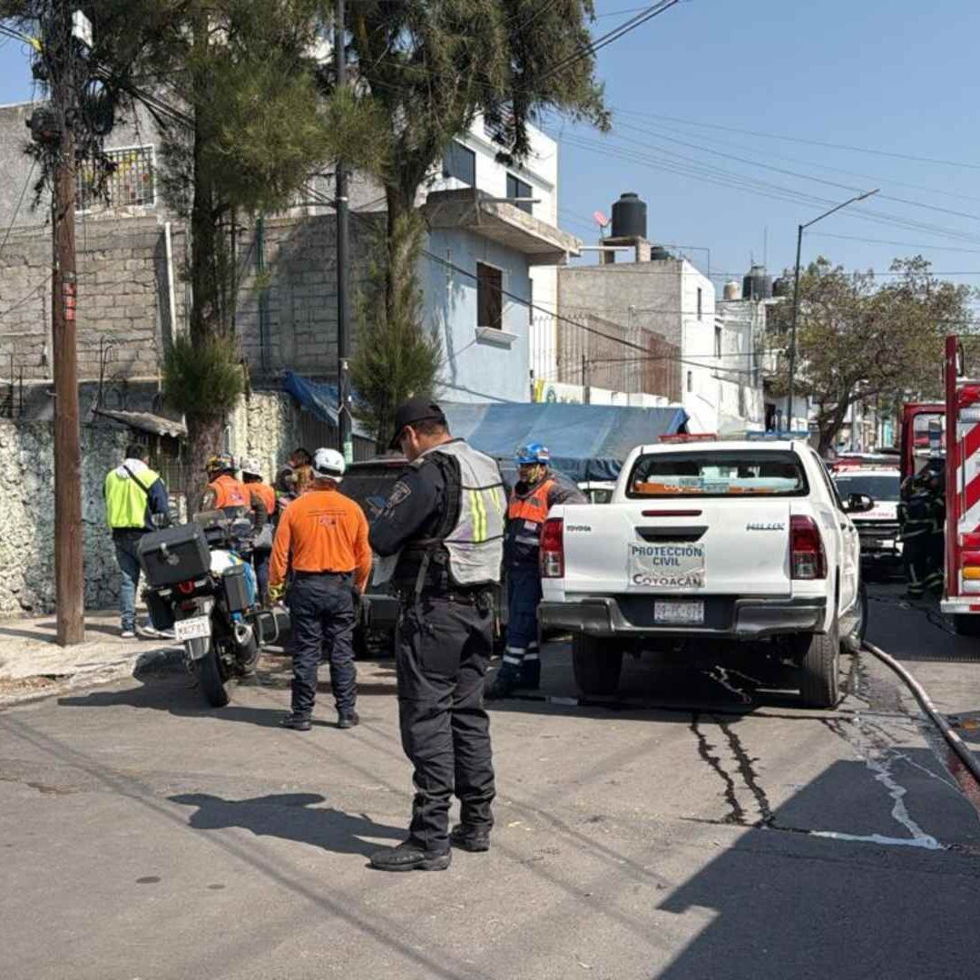 Incendio en vivienda en Coyoacán, Edomex