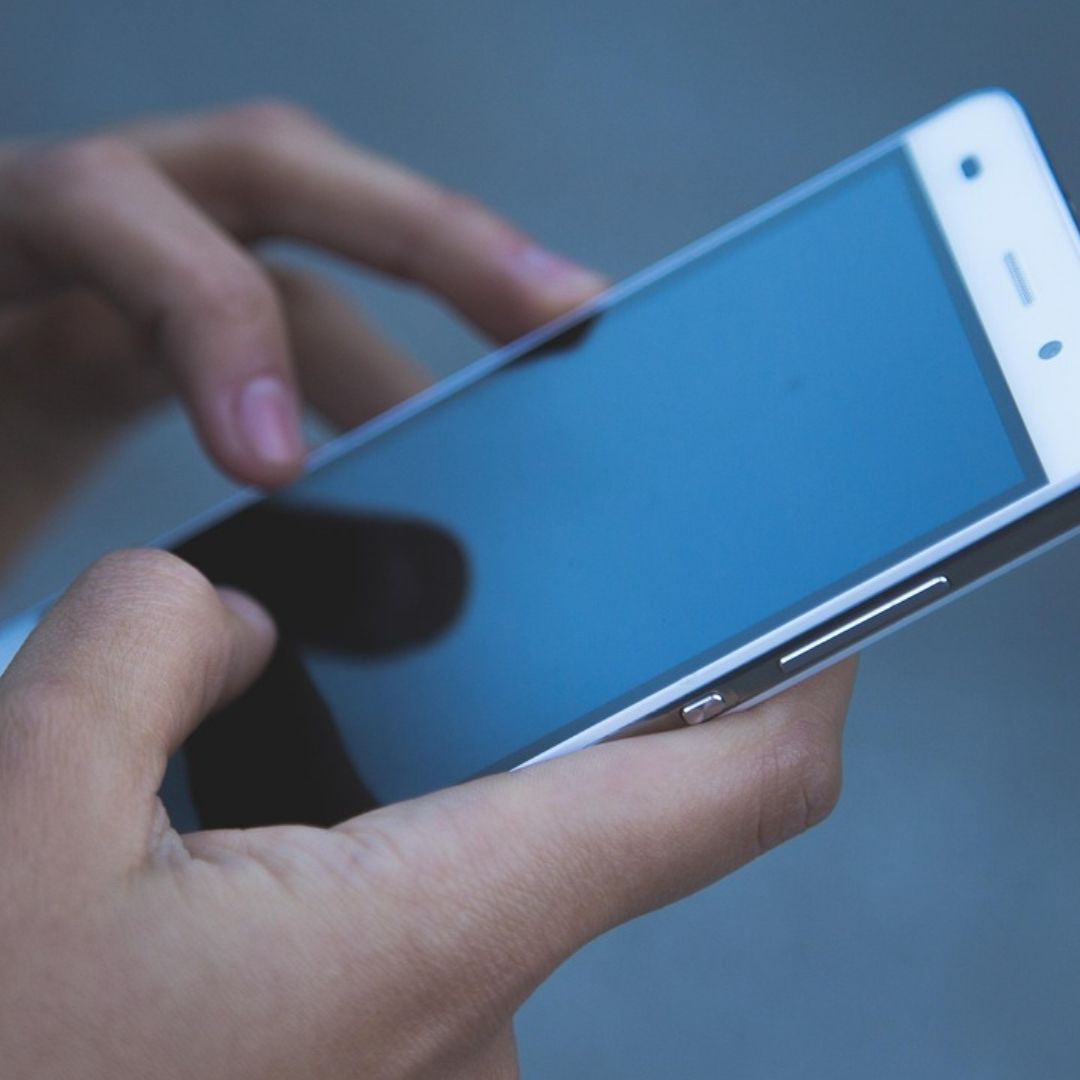 Advierten de Nuevo Fraude por Mensajes de Texto sobre Supuestas Infracciones de Tránsito
