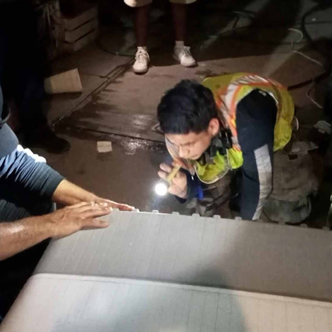 Niña de 4 Años Queda Atorada Dentro de Lavadora en Torreón