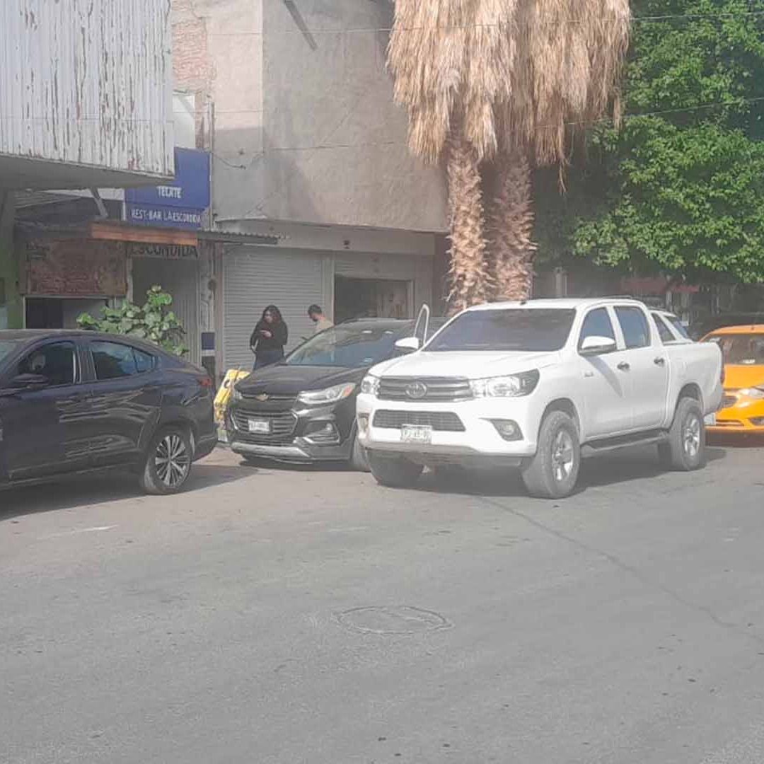 Encuentran Cuerpo de Hombre Afuera de Edificio Abandonado en Torreón