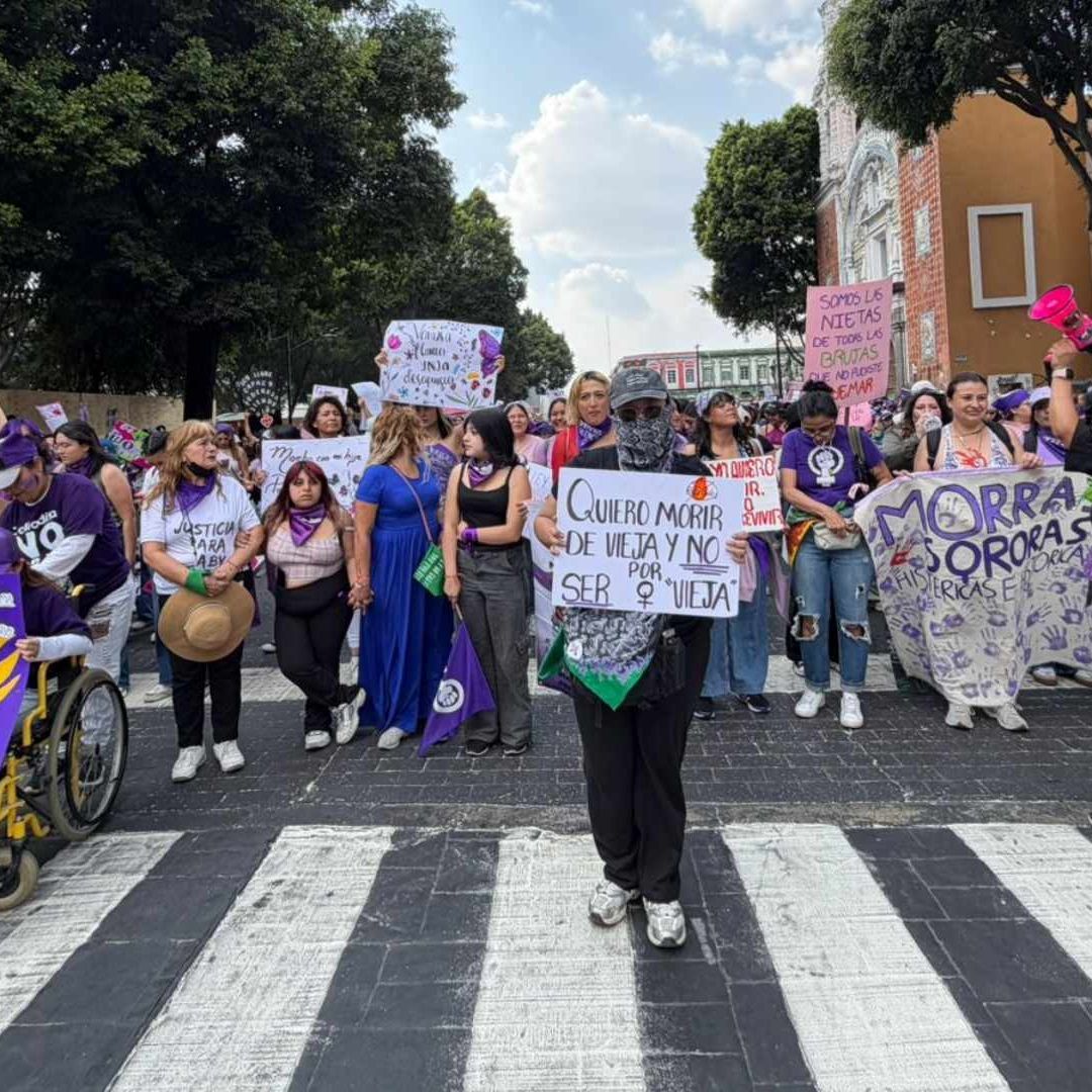 Marcha 8M Puebla 2026 Así Se Vive la Manifestación Feminista el Día de la Mujer Latido Común de Paseo Bravo a la Fiscalía