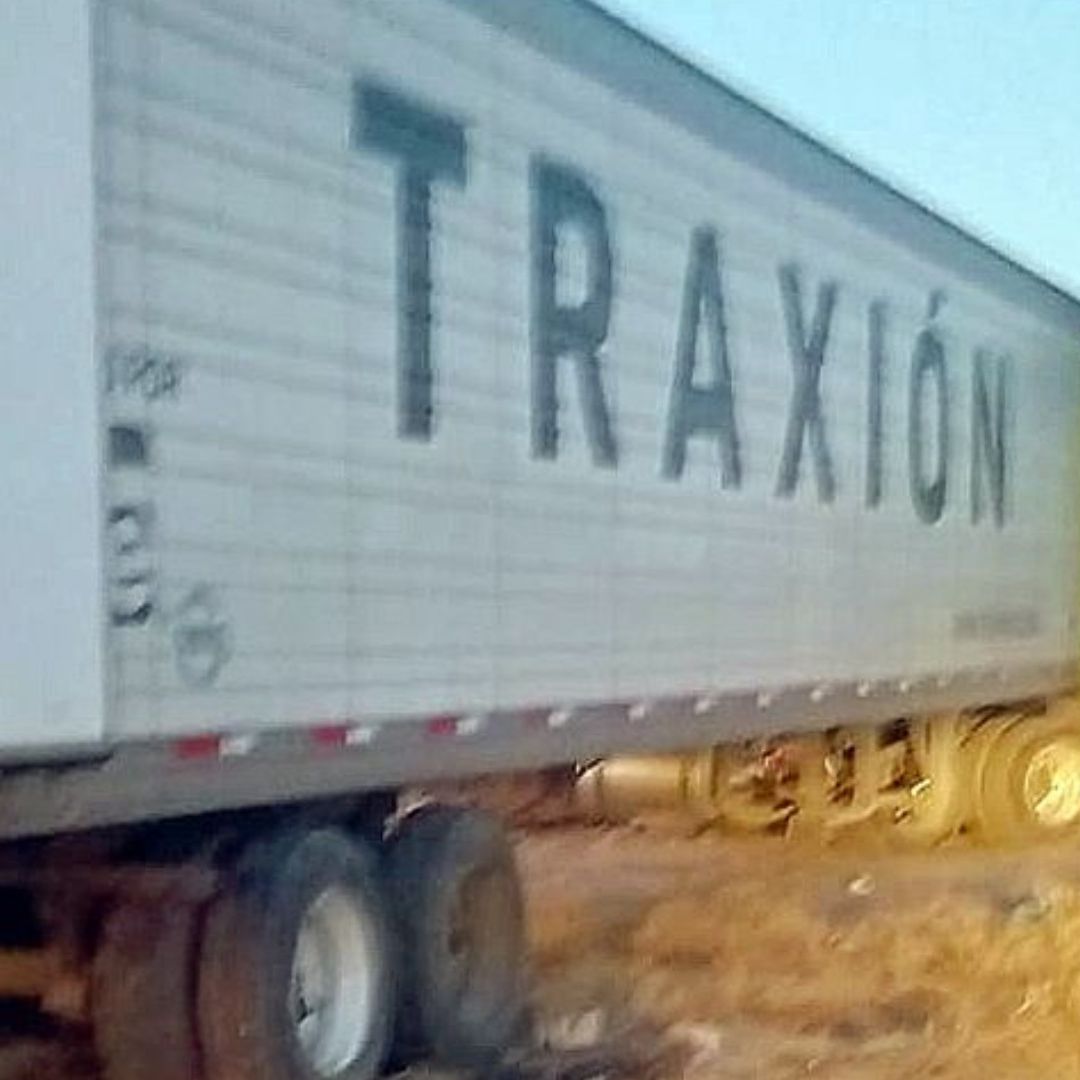Tractocamión Recuperado Transporte Productos Lácteos San Salvador Huixcolotla Puebla