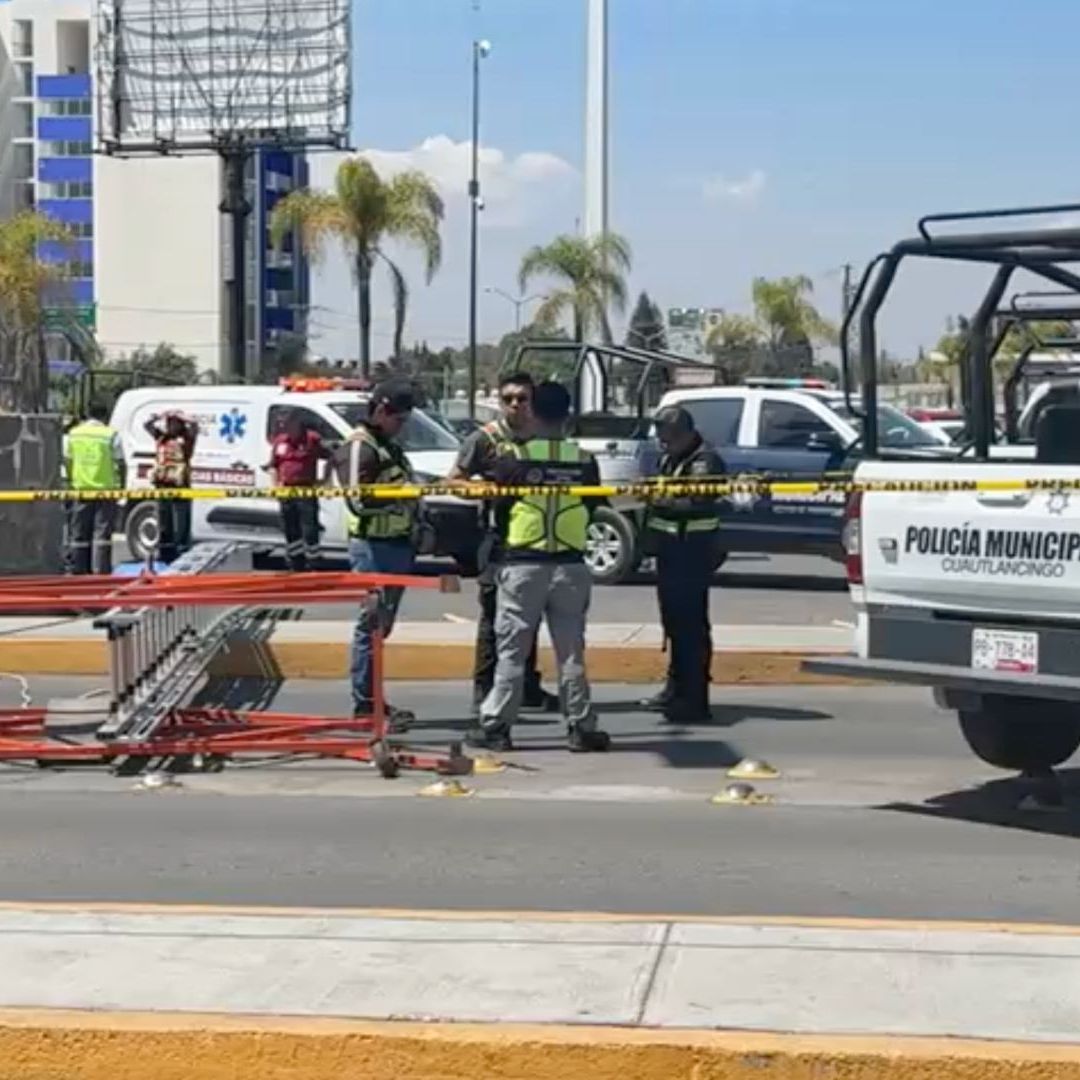 Hombre Trabajador Muerto por Caída de Escalera cuando Reparaba Luminaria de Plaza Cruz del Sur