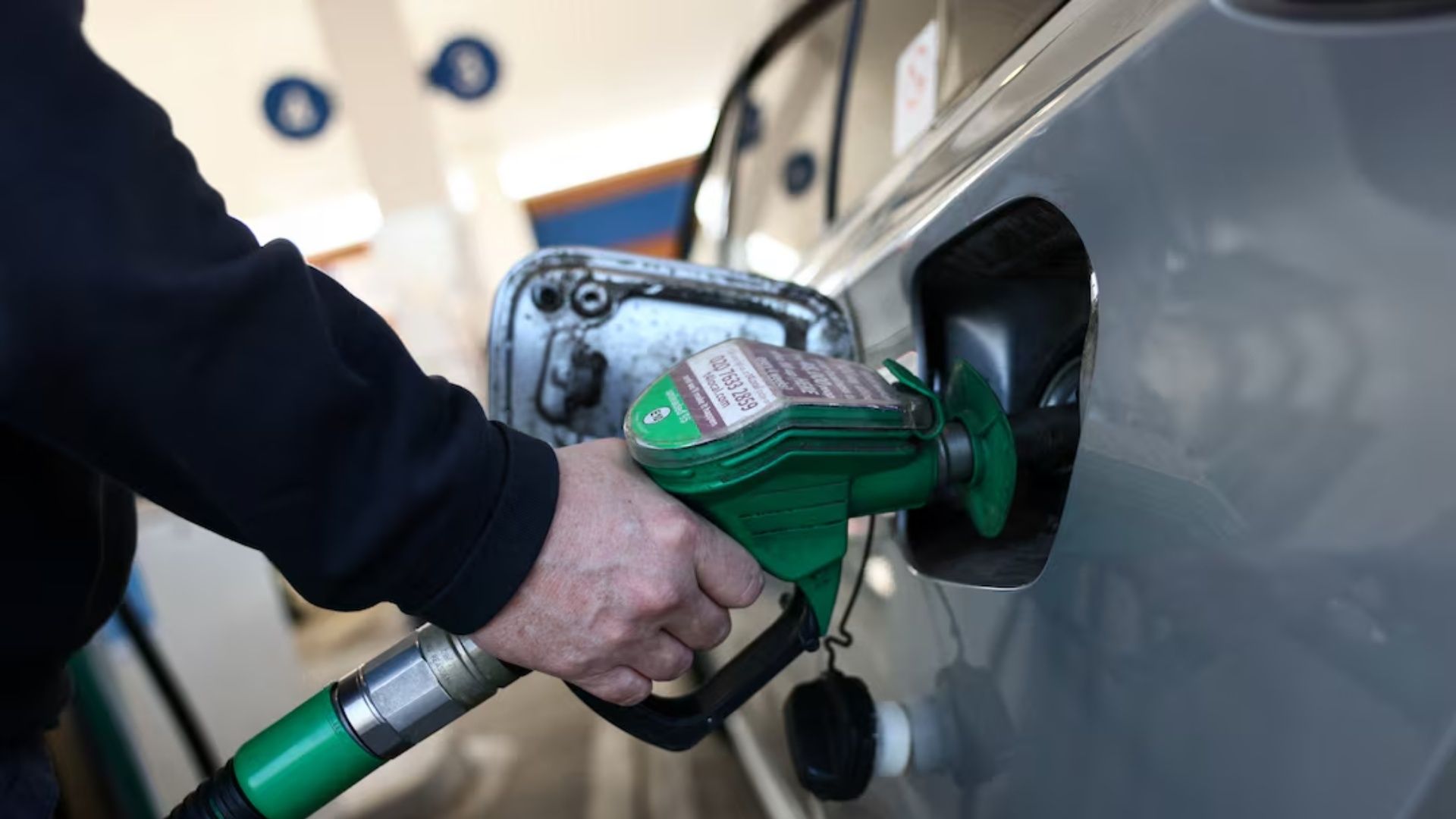 ¿Qué Es el Efecto Cohete y Pluma que Disparó el Precio de la Gasolina tras Guerra en Irán?