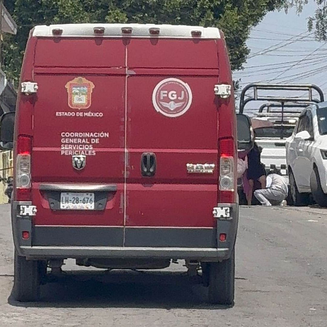 Elementos de emergencia tras explosión por pirotecnia en Tultepec. Foto: N+