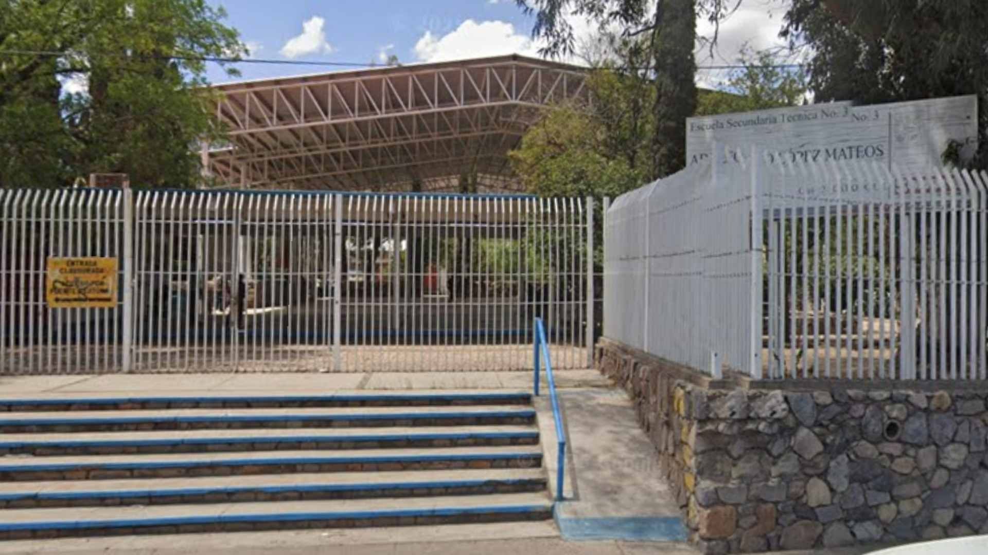 Detienen a Hombre al Detonar Arma de Fuego en Secundaria de Nogales y Ser Acusado de Acoso