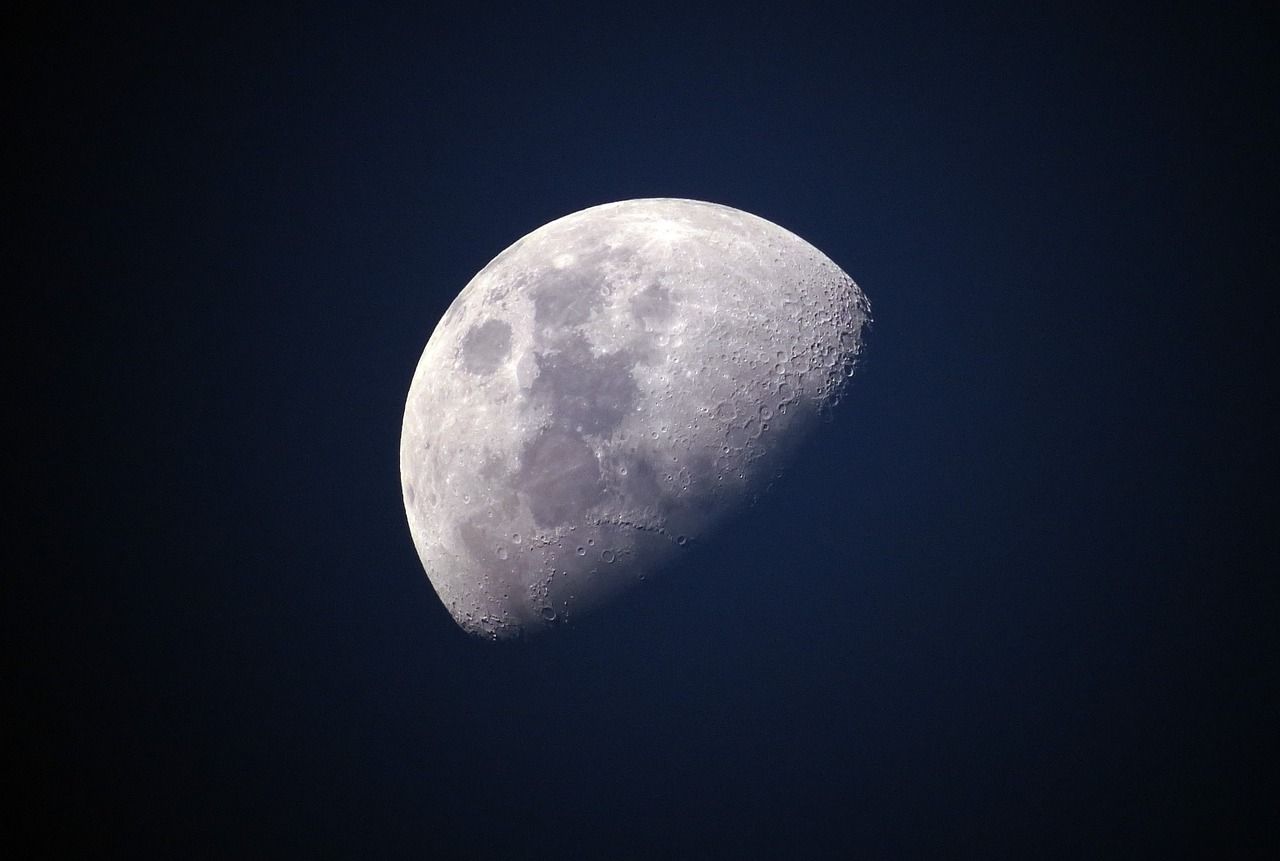 Ciencia: ¿Qué es y para qué sirve la Luna artificial que desarrolló China?