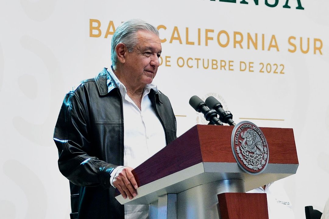 El presidente, Andrés Manuel López Obrador, en su conferencia mañanera desde Baja California Sur. Fuente: EFE