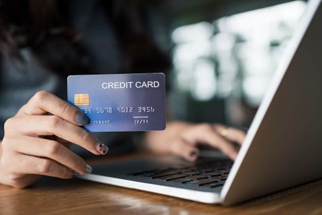 Así puedes pagar tus deudas usando tu tarjeta de crédito
