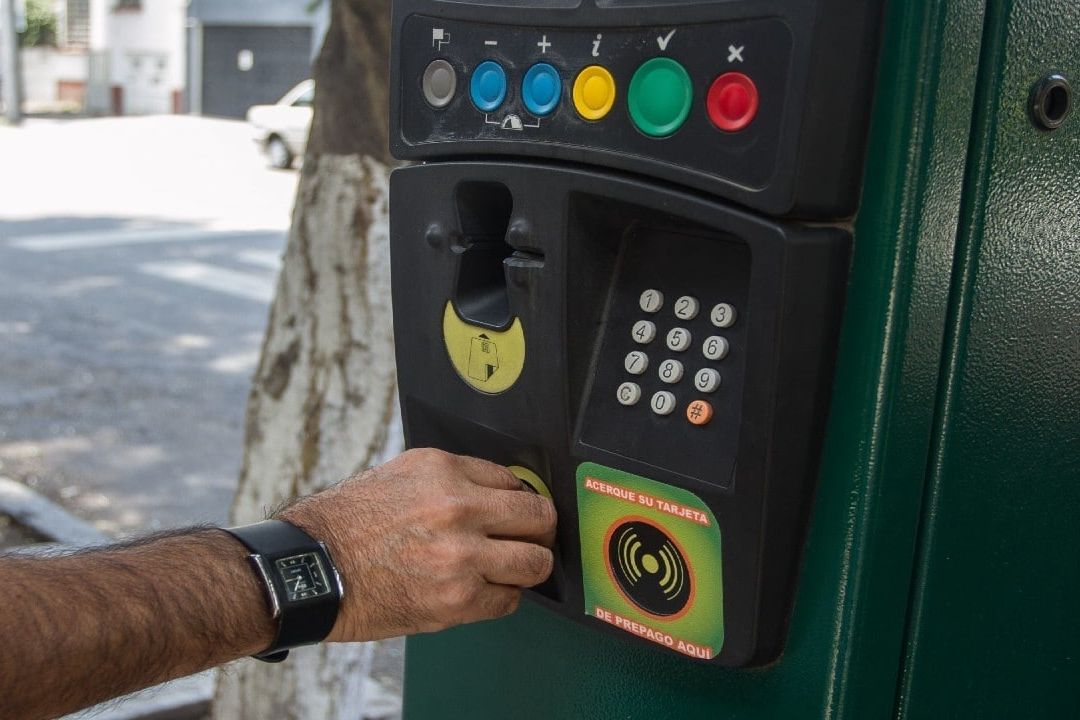 CDMX: ¿Cómo pagar la multa del parquímetro?