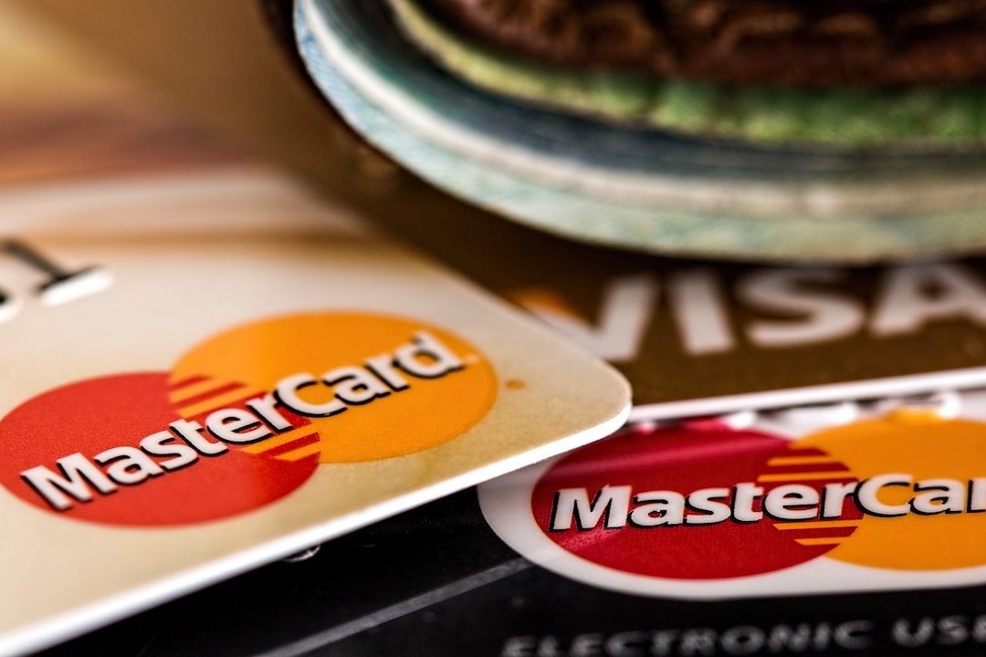 Profeco: Si sólo cubres el pago mínimo de la tarjeta de crédito generas más intereses.