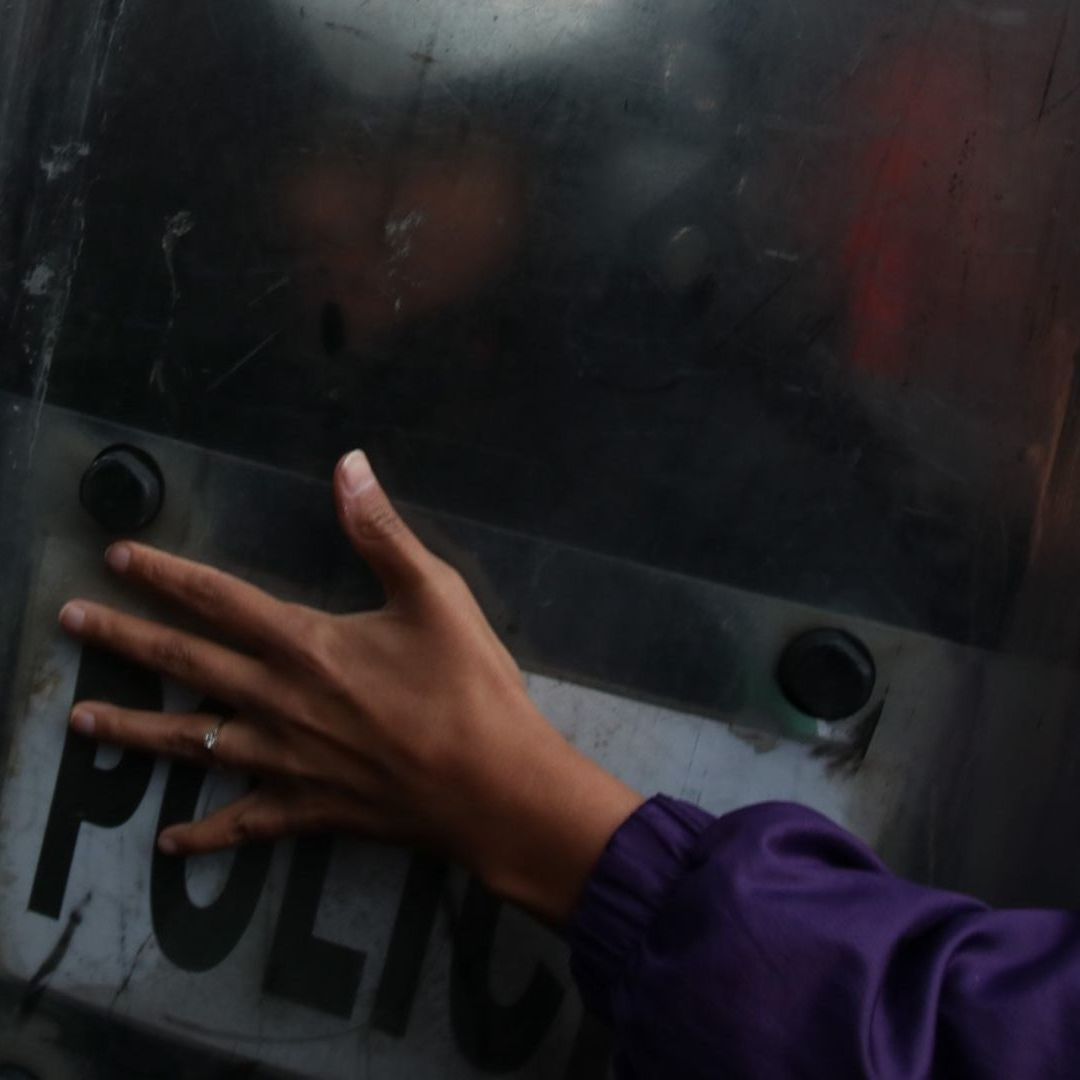 Existen sanciones contra quien ponga en peligro de contagio la salud de otro.