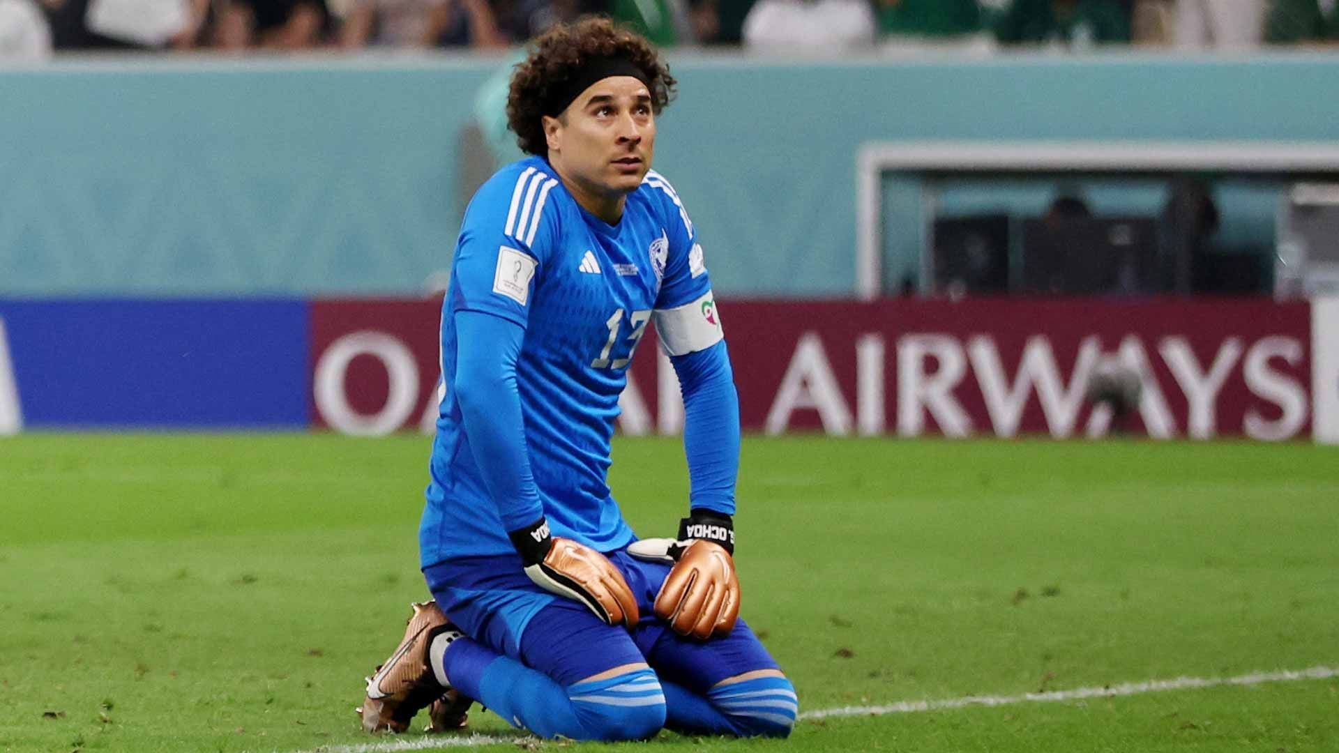 Memo Ochoa en el duelo ante Arabia Saudita