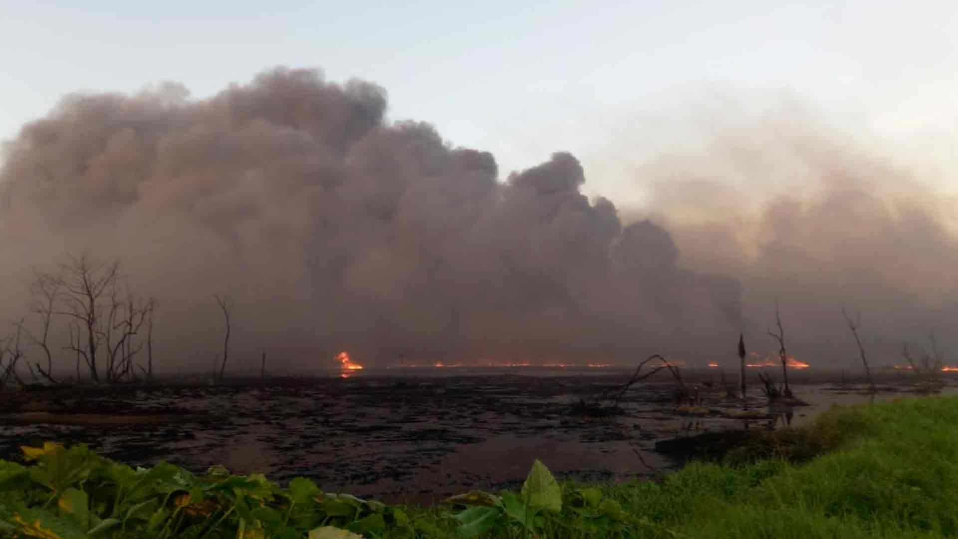 Explosión por fuga de gas en ducto de Pemex en Huimanguillo, Tabasco