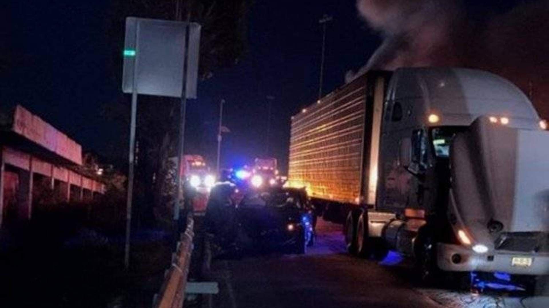 La autopista permaneció cerrada con dirección a Querétaro