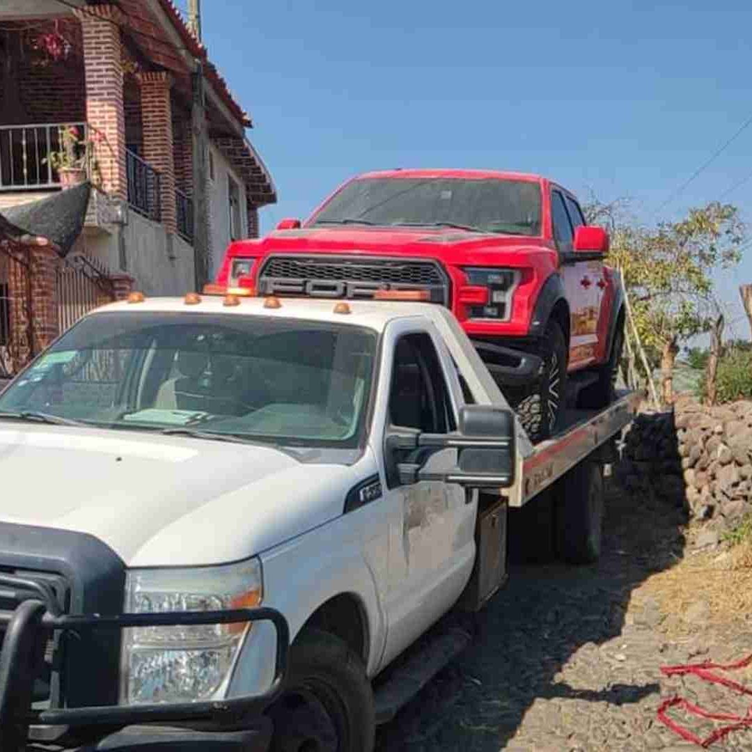 Varias armas fueron aseguradas tras el enfrentamiento a balazos en Zacoalco de Torres