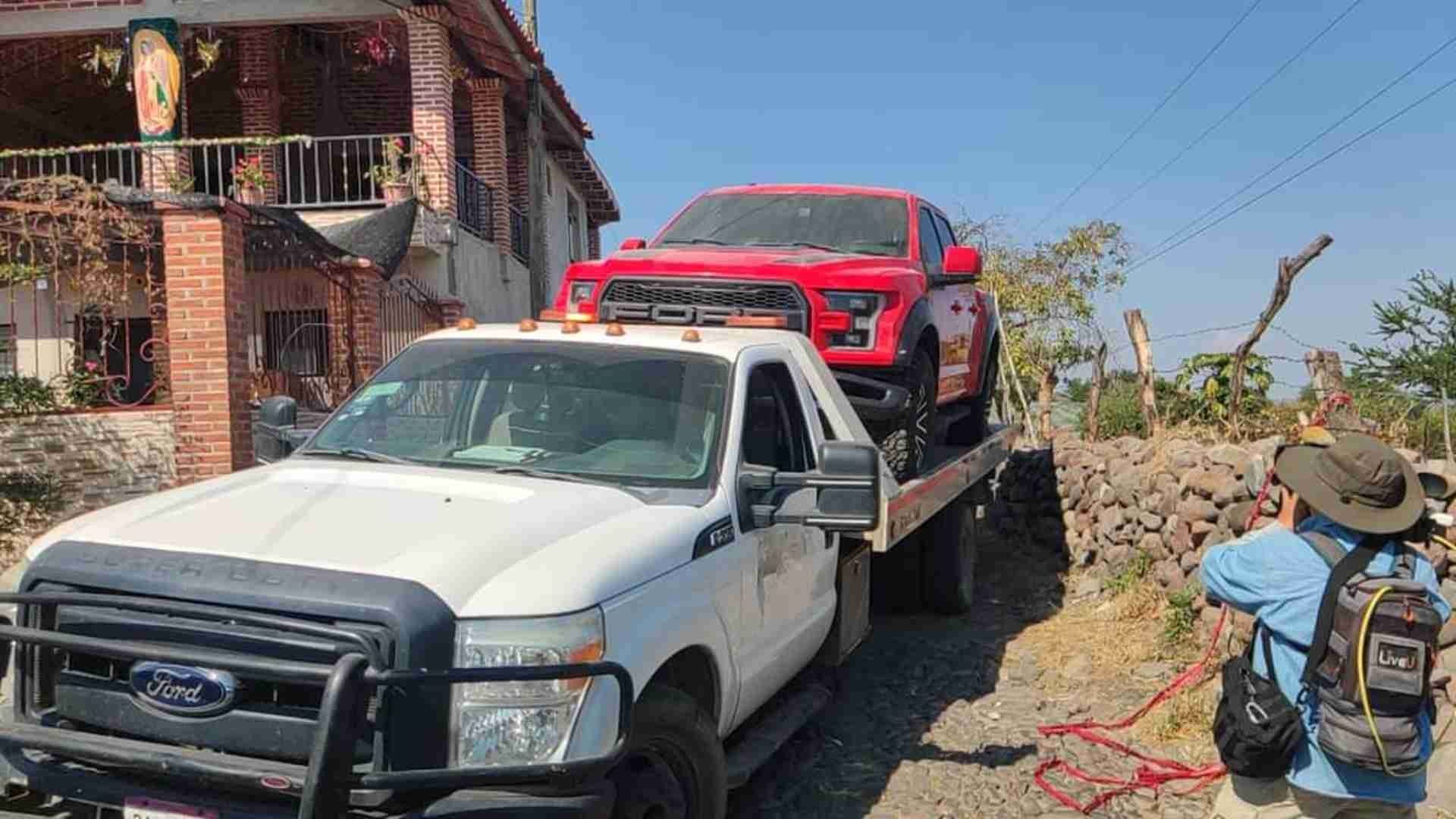 Varias armas fueron aseguradas tras el enfrentamiento a balazos en Zacoalco de Torres