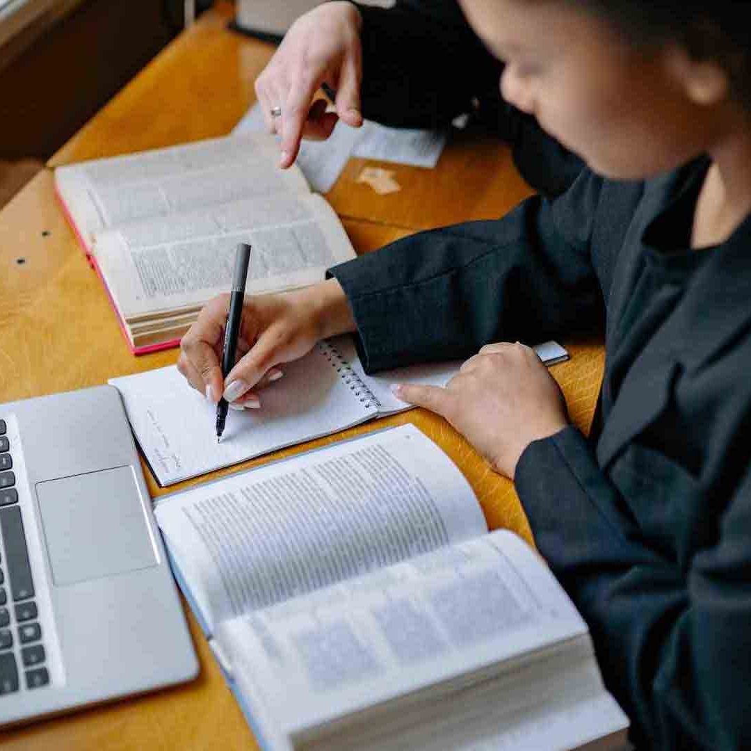 Profesores Temen Fin de las Tareas por culpa de Inteligencia Artificial