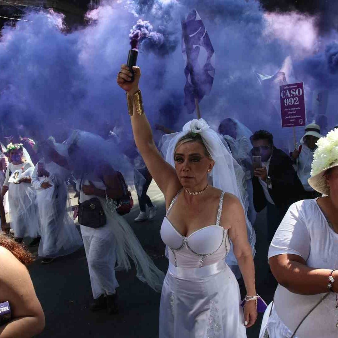 Protesta contra la violencia vicaria en CDMX