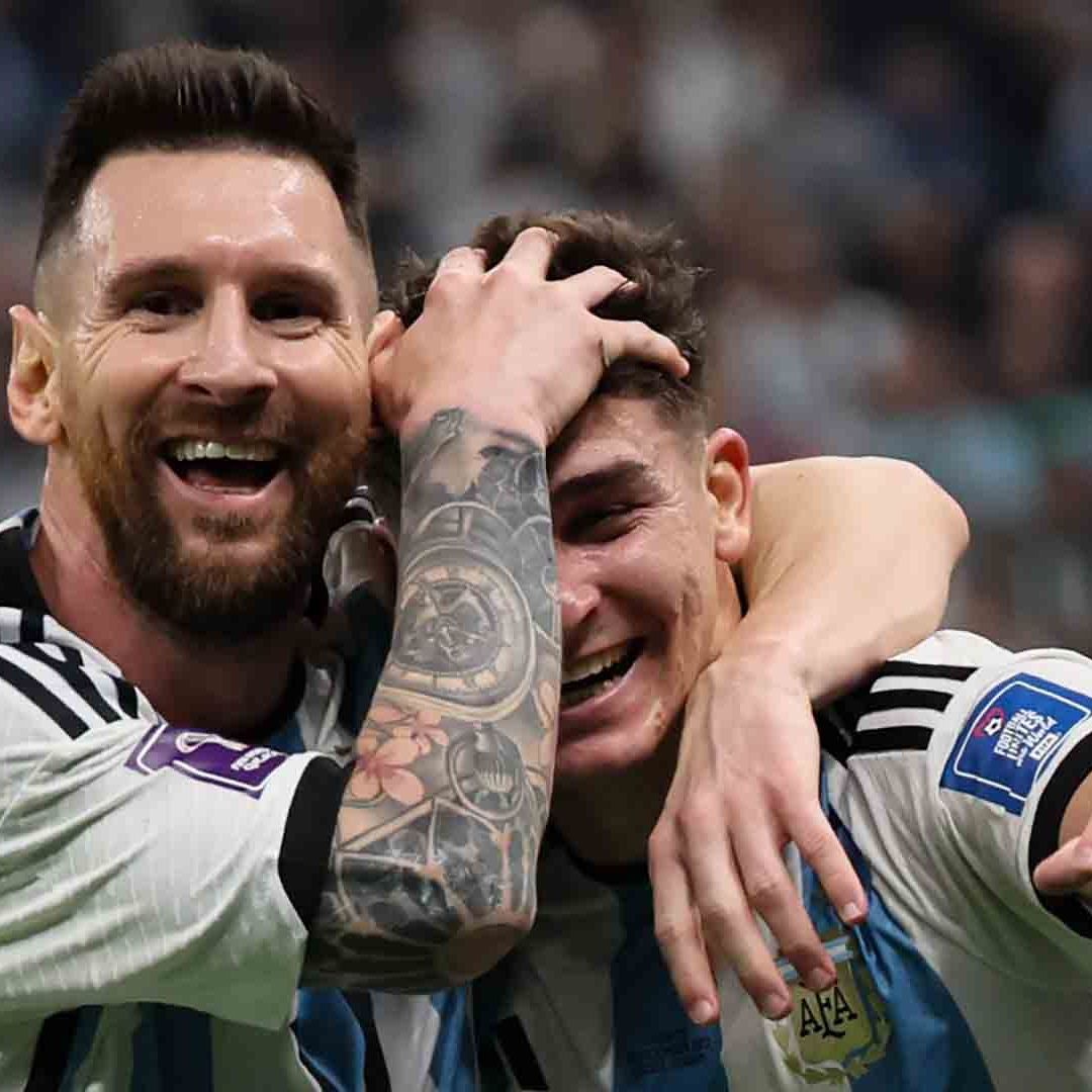 Lionel Messi y Julián Álvarez fueron los héroes de Argentina