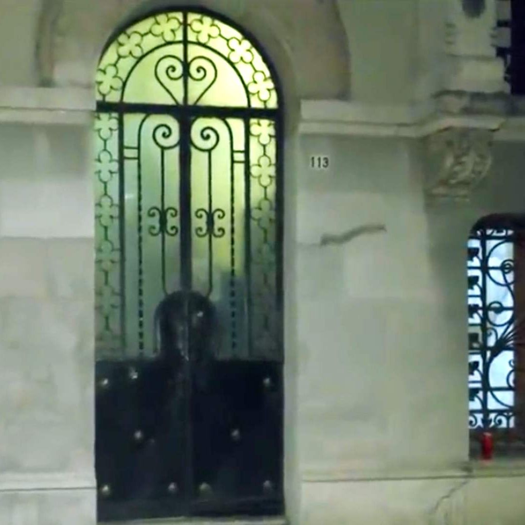 Los cuerpos de las tres personas muertas fueron hallados en un inmueble en la colonia Roma